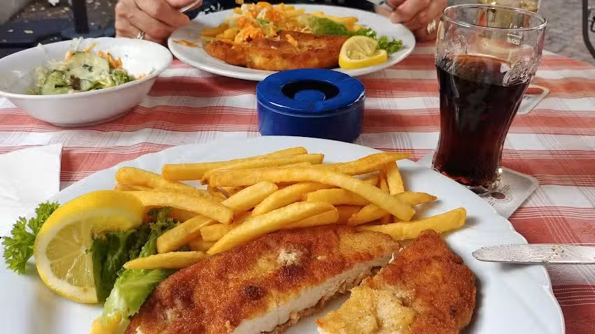 Gasthaus / Restaurant zum Schwarzen Lamm