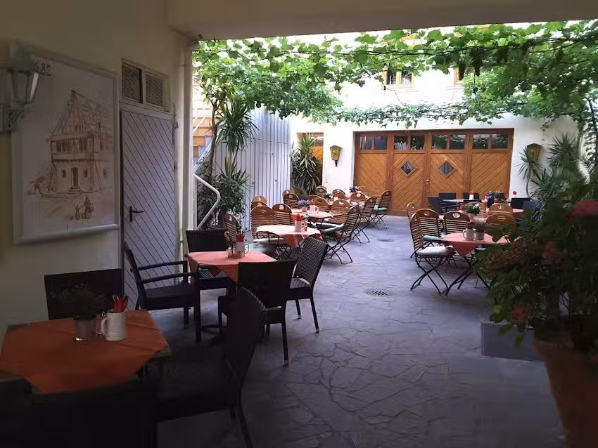 Gasthaus &bdquo;Zum Goldenen Hirsch&ldquo;