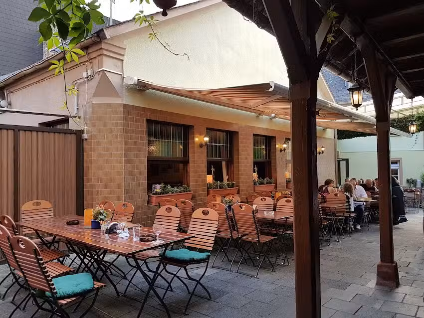Gasthaus Zum Hirsch in Wiesbaden-Rambach