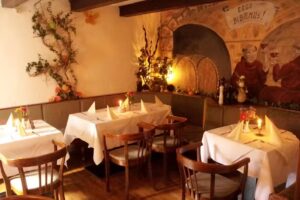 Gasthaus &bdquo;Zum weissen Ross&ldquo;