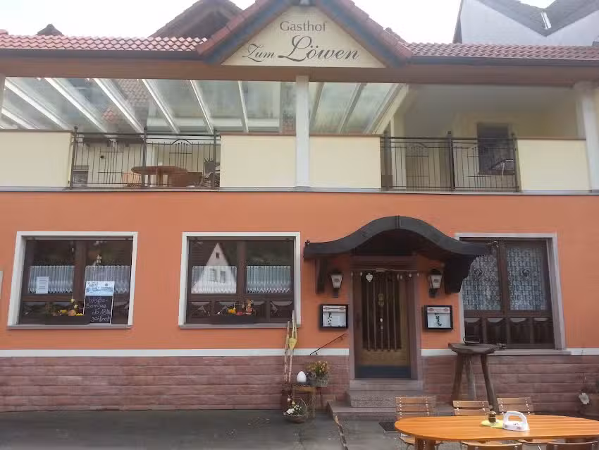 Gasthof Zum L&ouml;wen &ndash; Familien Roth und Weber
