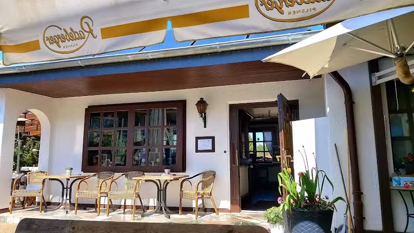 Gastst&auml;tte &bdquo; Am Erzeberg&ldquo;