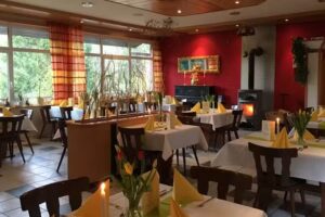 Gaststätte am Hauserbach und Campingplatz