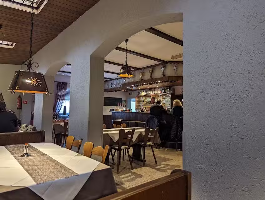 Gaststätte „Bei Uns“