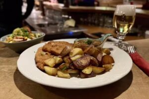 Gastst&auml;tte Gatz &ndash; Essen