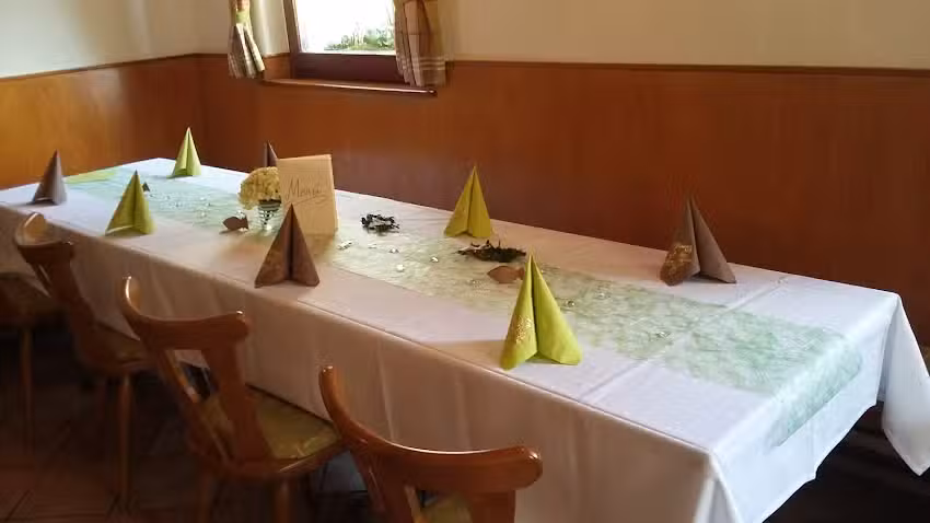 Gastst&auml;tte & Metzgerei Zu den Linden