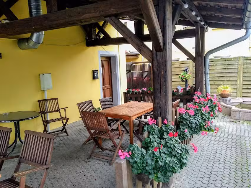Gastst&auml;tte & Pension &ldquo; Am Triebischbrunnen&ldquo;