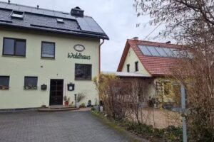 Gaststätte & Pension Waldhaus
