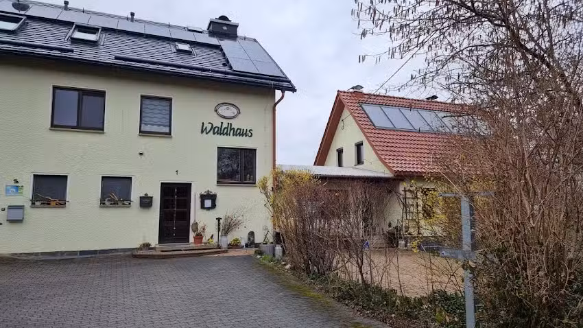 Gastst&auml;tte & Pension Waldhaus