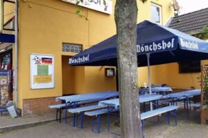 Gastst&auml;tte Platzhirsch