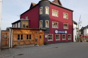 Gaststätte s’Lindwurmstüberl