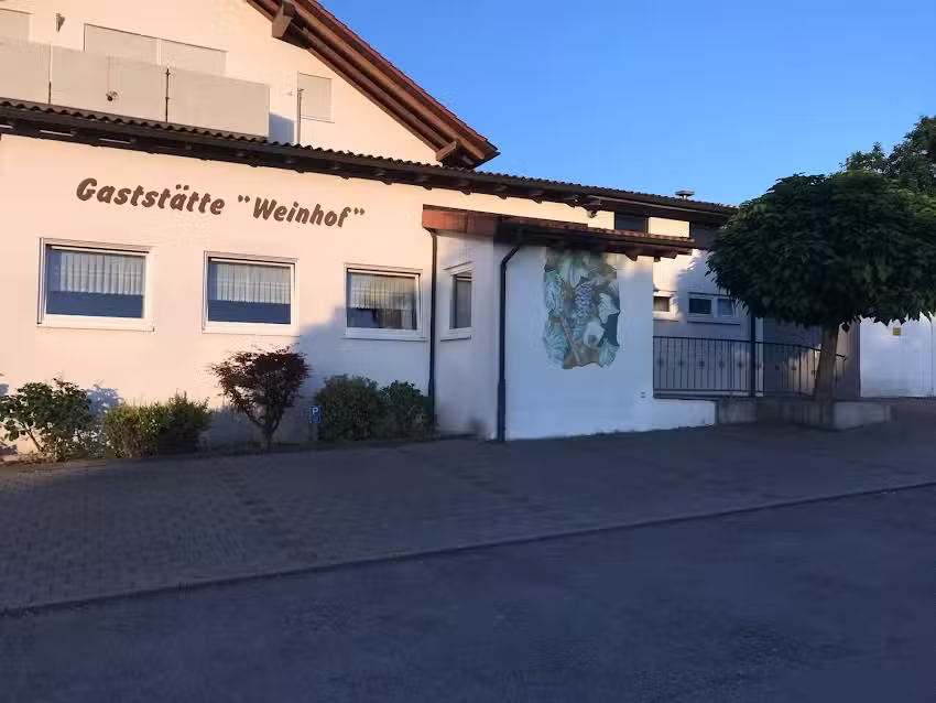 Gastst&auml;tte Weinhof Familie Burkhardt