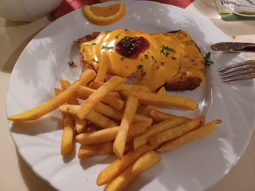 Gastst&auml;tte Zur goldenen Sonne