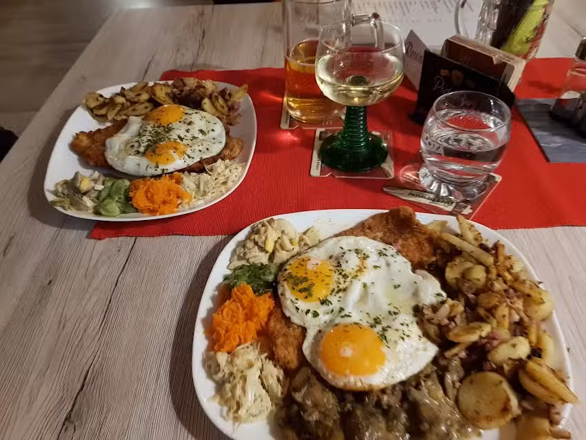 Gastst&auml;tte &bdquo;Zur Kastanie&ldquo; & Partyservice Naumann