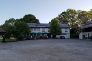 Gastwirtschaft zum Bräu. Inh. Lorenz Hörl