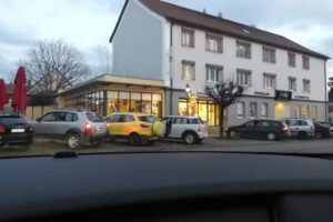 G&auml;ubodenb&auml;cker Hahn Caf&eacute; Wallersdorf