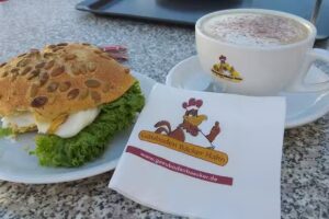 G&auml;ubodenb&auml;cker Hahn Salching