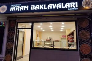 Gaziantep Ikram Baklavaları
