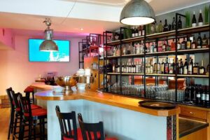 Georg&rsquo;s Restaurant . Bar . Cafe