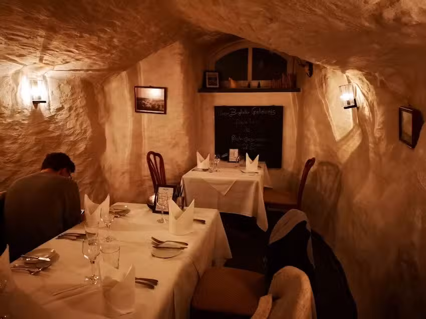 *geschlossen* Burgkeller Neuerburg