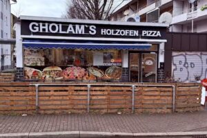 Gholams Holzofenpizza