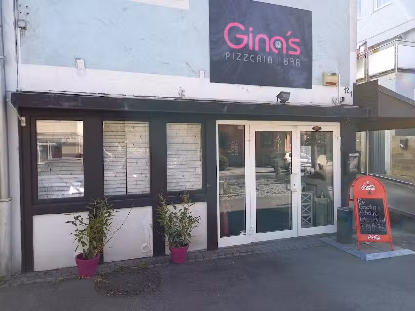 Gina&rsquo;s Pizzeria Bar