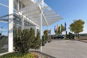 Globana Airport Hotel