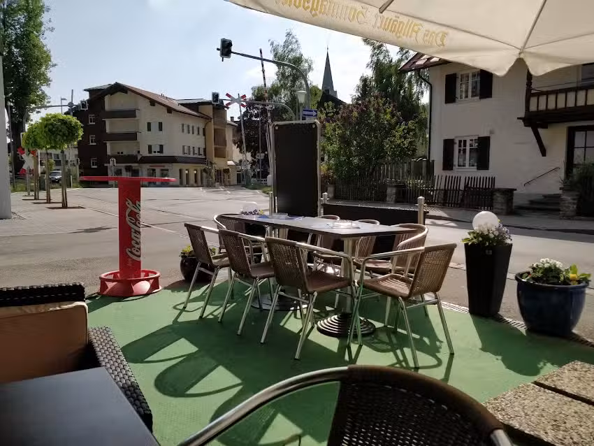 Globus Bar Lounge Restaurant Lingg Christian