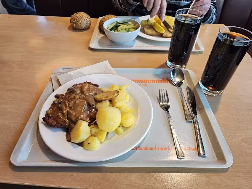 GLOBUS Restaurant Wetzlar-Dutenhofen