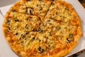 Glorious Pizza Hot & Spicy