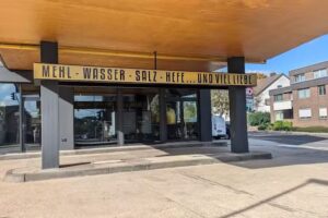 Gold of Naples Oberforstbach