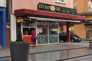 Golden Wok