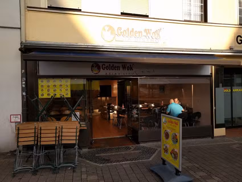 Golden Wok Asia Bistro