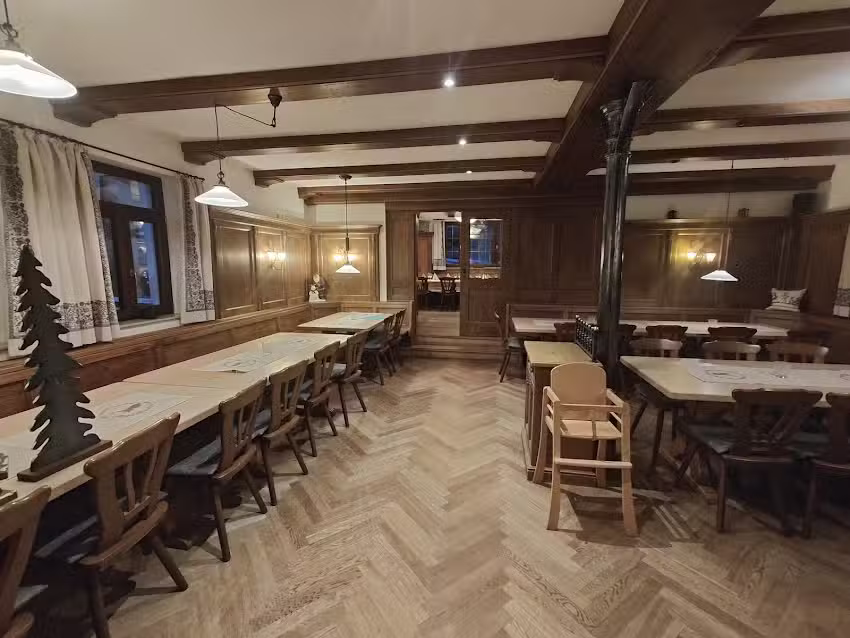 Goldener Hirsch Brauerei-Gasthof