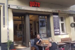 Golzo
