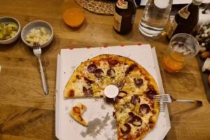 Good Guys Pizzeria