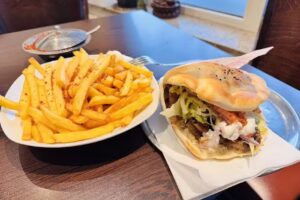 G&ouml;z Kebap