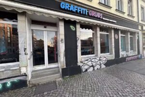 Graffiti Grubs