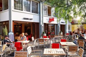 Grand Caf&eacute; t&auml;glich