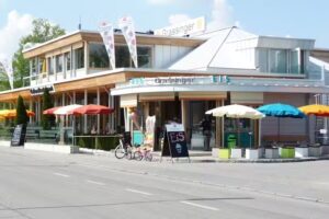 Grassinger Cafe & Restaurant