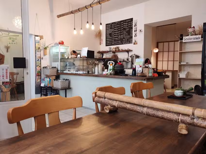 Green Tea Caf&eacute; Konomi