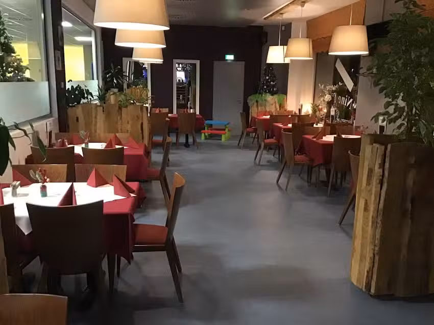 Griechische Restaurants NinePins-Grillhaus