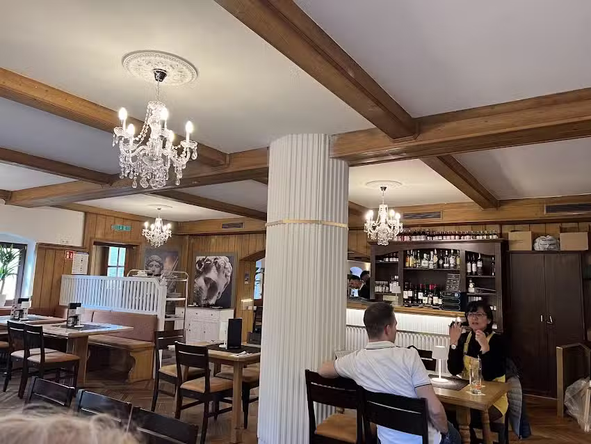 Griechische Taverne am Siebenbrunn