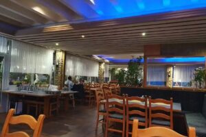 Griechisches Restaurant Mainland