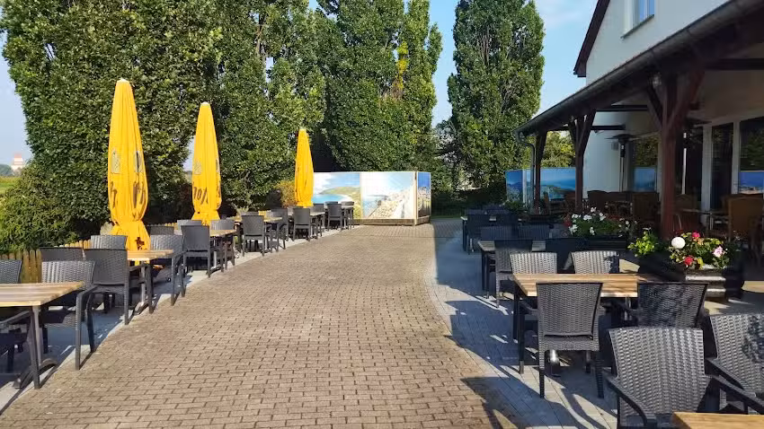 Griechisches Restaurant &bdquo;Neun Eichen&ldquo;