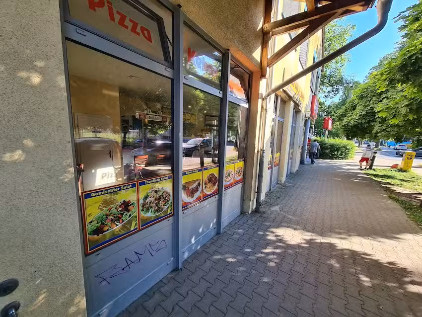 Grill Eck &ndash; D&ouml;ner & D&uuml;r&uuml;m