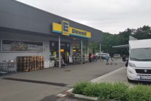 Grill Hanchen und Haxe