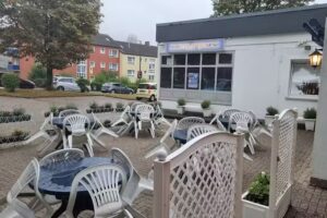 GRILLPARADIES •Pizza & Gyros Restaurant•