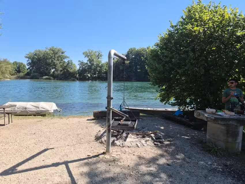 Grillplatz am Rhein