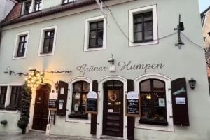 Gr&uuml;ner Humpen zu Meissen